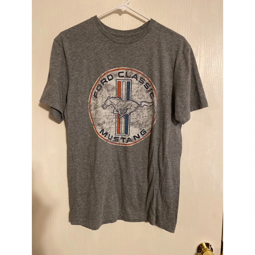 Ford Classic Mustang Graphic T-Shirt Mens Med Gray Heather Short Sleeve Tee 0455